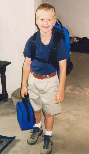 Dillon_heading_off_to_school_001